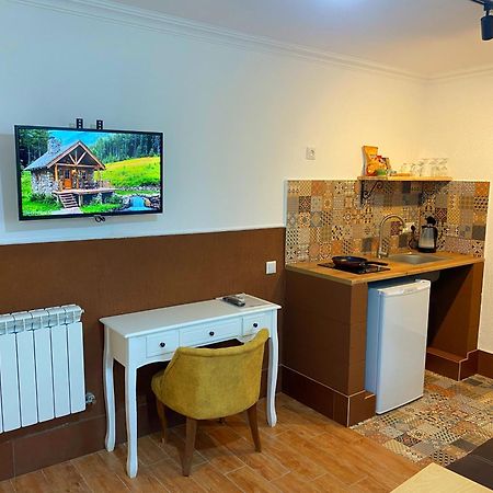 Hotel Orange Kutaisi Ngoại thất bức ảnh