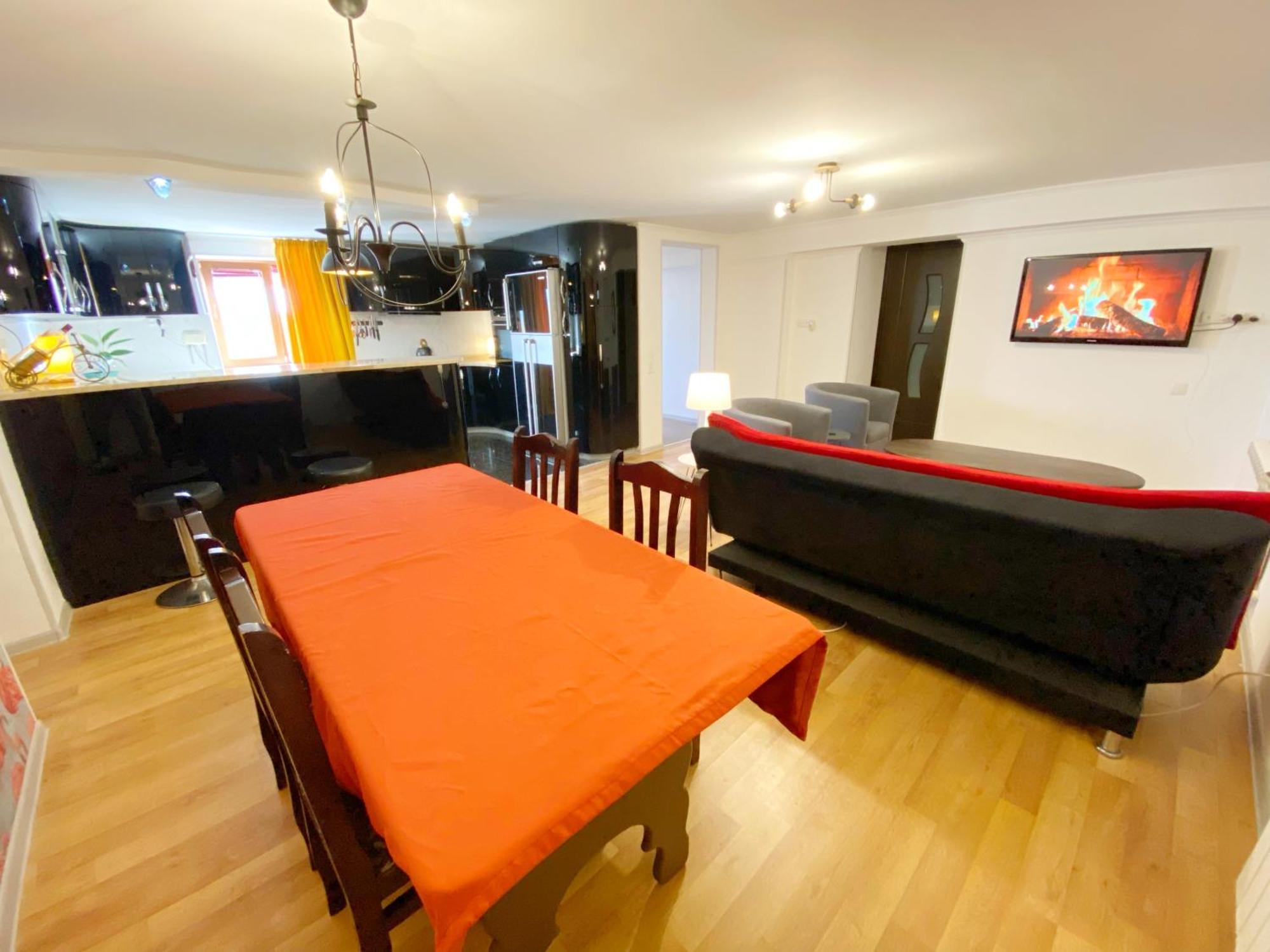 Hotel Orange Kutaisi Ngoại thất bức ảnh