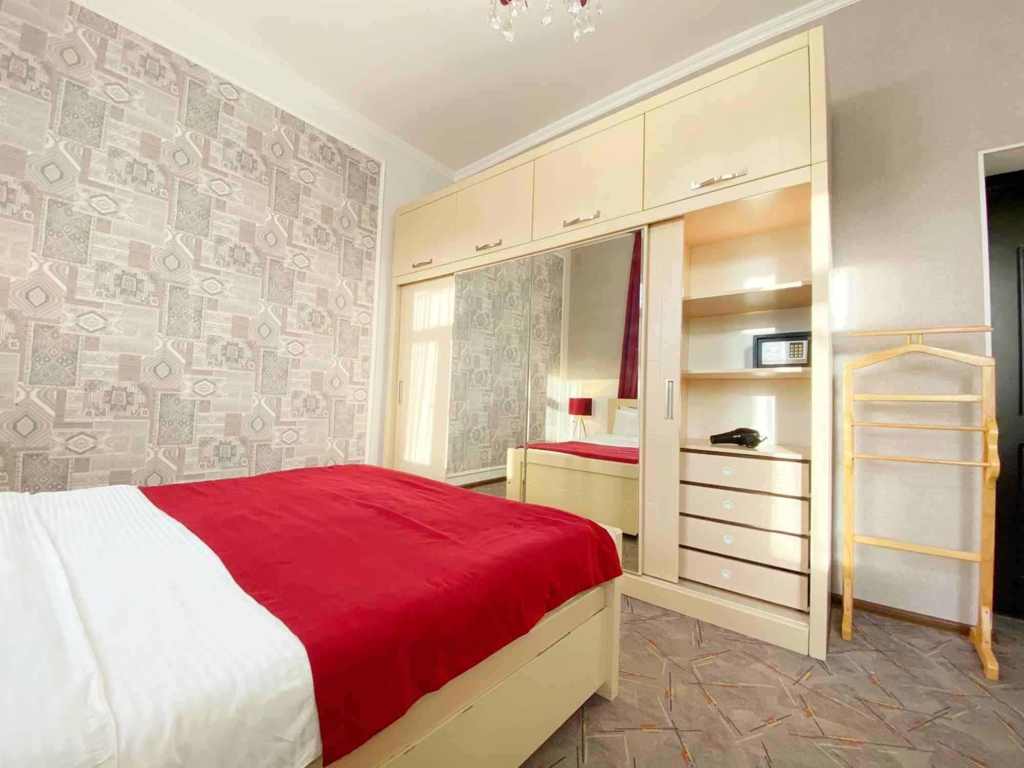 Hotel Orange Kutaisi Ngoại thất bức ảnh