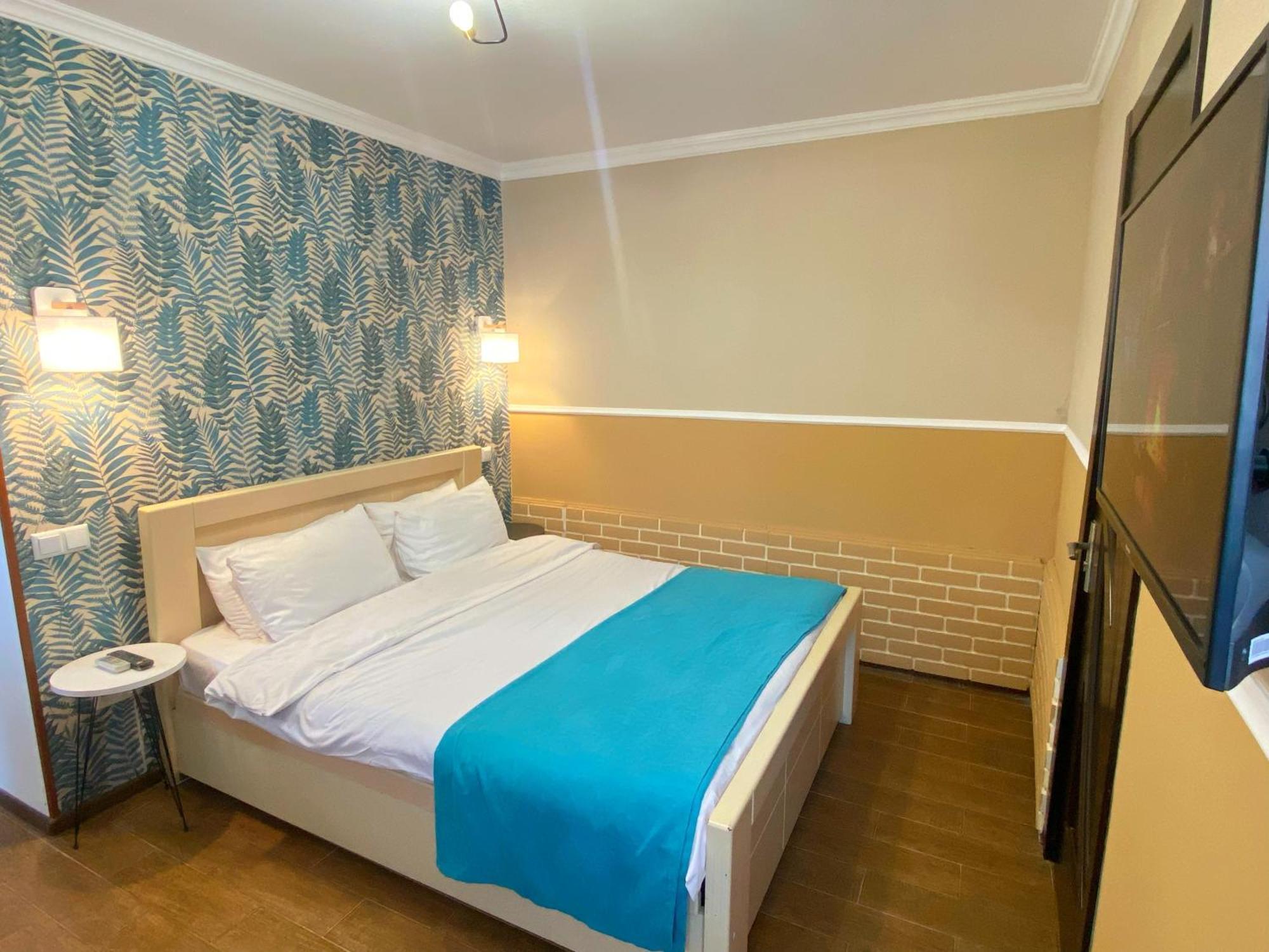Hotel Orange Kutaisi Ngoại thất bức ảnh